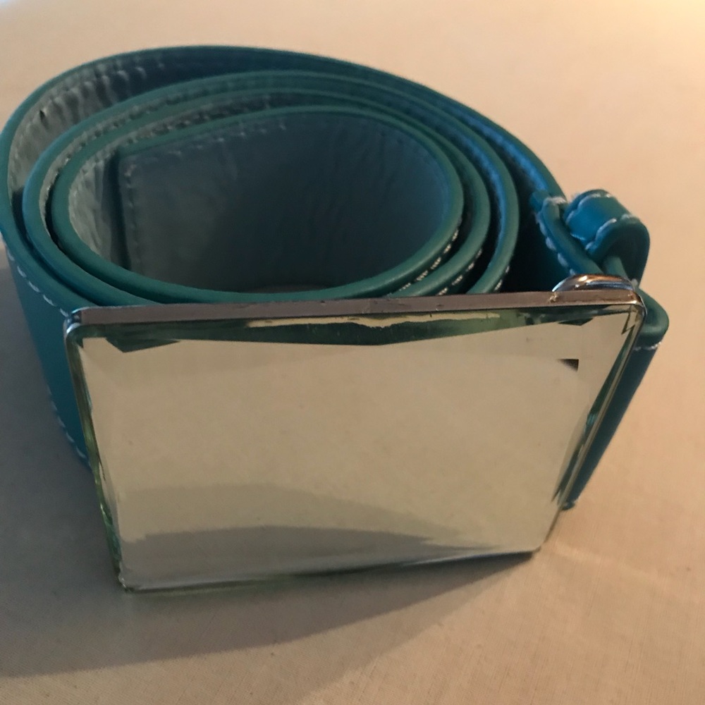 Chinese Laundry Belt